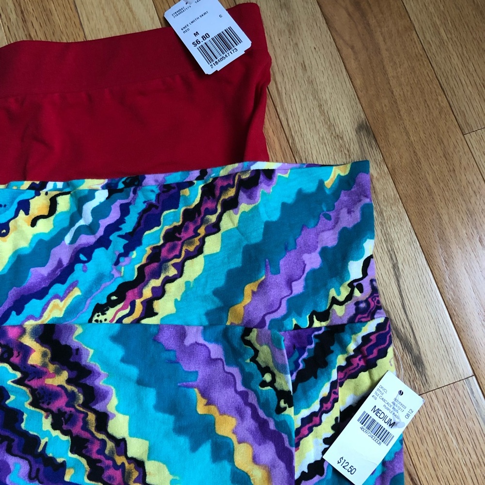 🌟 4/$20! Skirt bundle! - Picture 3 of 4